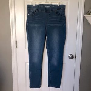 Gloria Vanderbilt Avery Slim Leg Denim Jeans